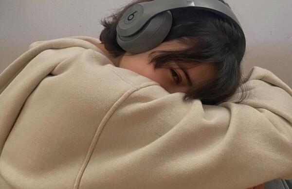 عکس سیاه هدفون