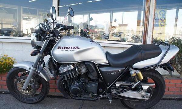 عکس هوندا سی بی 400