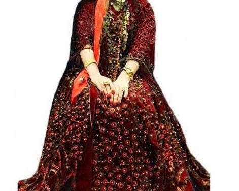 ژست عکس دونفره با لباس محلی لری