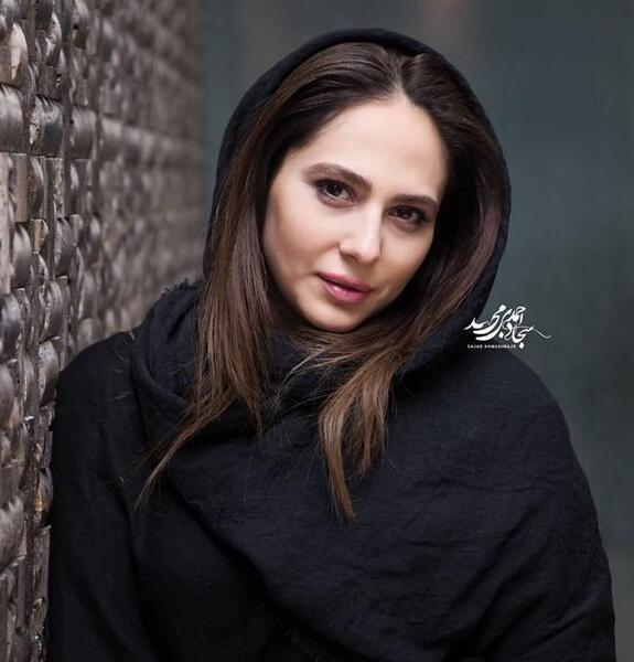 عکس جواد عزتی و همسرش در زخم کاری
