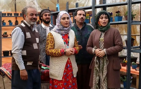 عکس پشت صحنه نون خ فصل سوم
