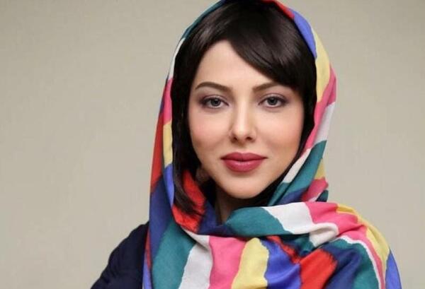 عکس لیلا اوتادی در فیلم چشمان سیاه