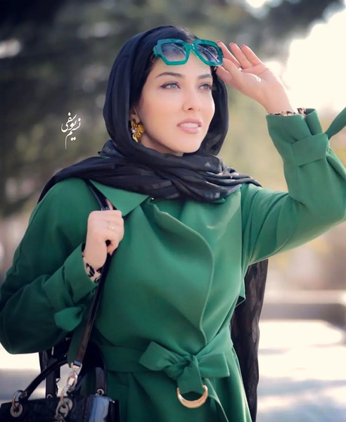 عکس لیلا اوتادی در فیلم چشمان سیاه