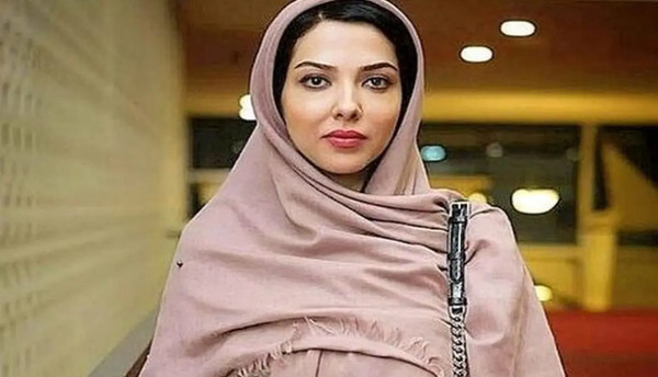 عکس لیلا اوتادی در فیلم چشمان سیاه