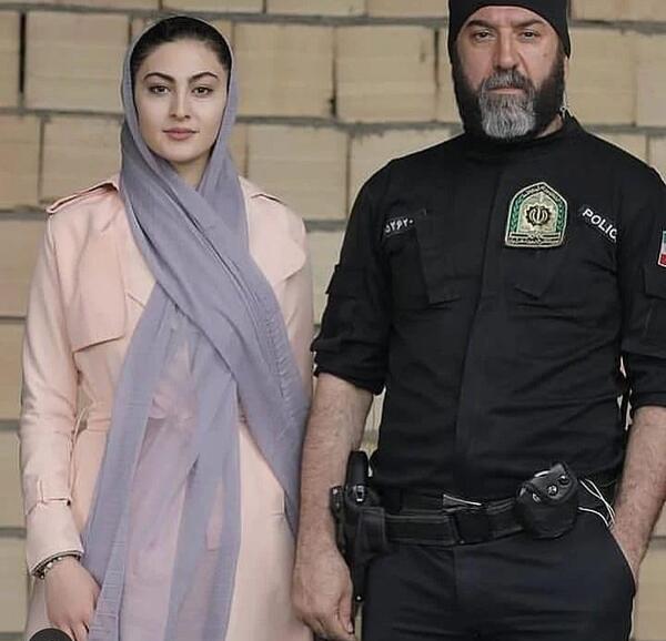 عکس مینا وحید و مریم مومن