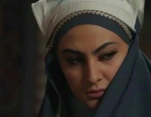 عکس مینا وحید و مریم مومن