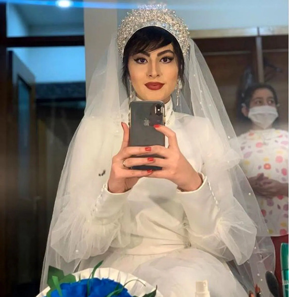 عکس مینا وحید و مریم مومن