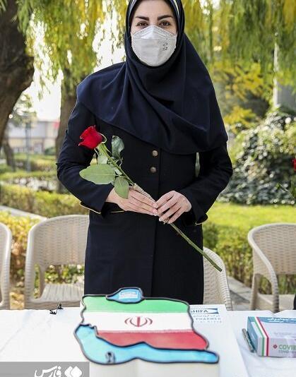 عکس مجری زن پرستار