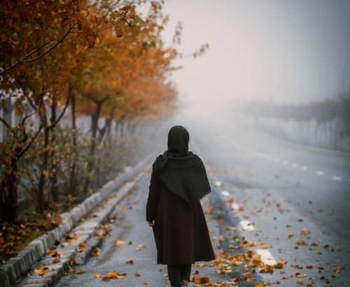عکس پاییزی دخترانه برای پروفایل واتساپ