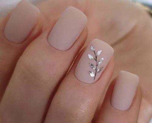 عکس مدل های کاشت ناخن ساده و شیک