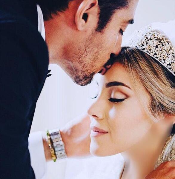 عکس بوسه عاشقانه خاص