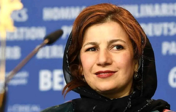 عکس لیلی رشیدی در خارج