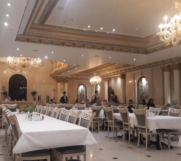 عکس رستوران شاندیز