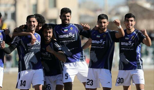 عکس بازیکنان تیم نود ارومیه