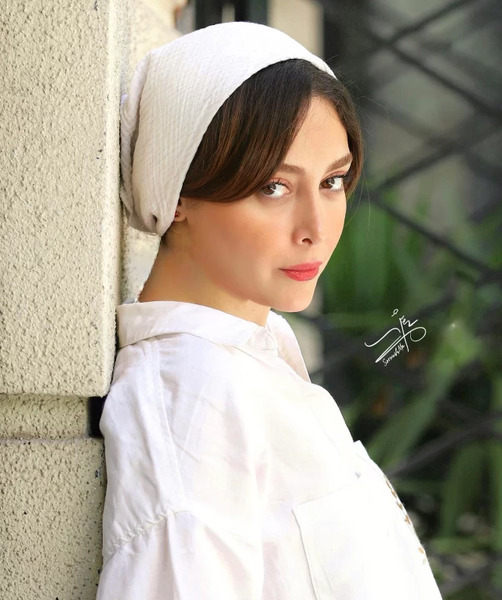 عکس دیبا زاهدی و همسرش