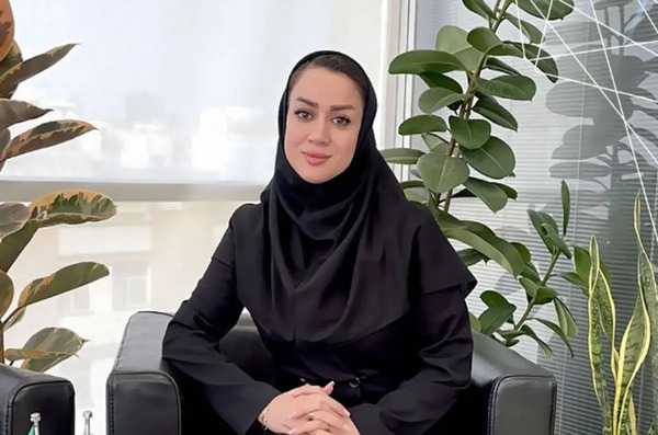عکس فرشته حسینی تبادل نظر