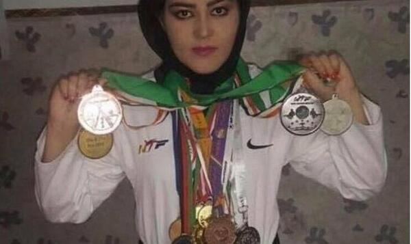 عکس فرشته حسینی تبادل نظر