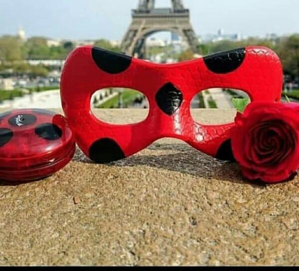 عکس نقاب کت نوار