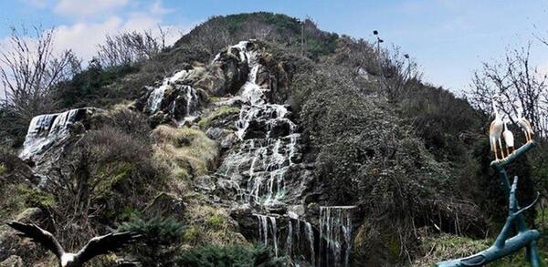 عکس شیطان کوه در لاهیجان