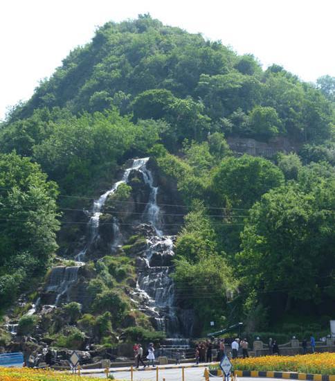 عکس شیطان کوه در لاهیجان
