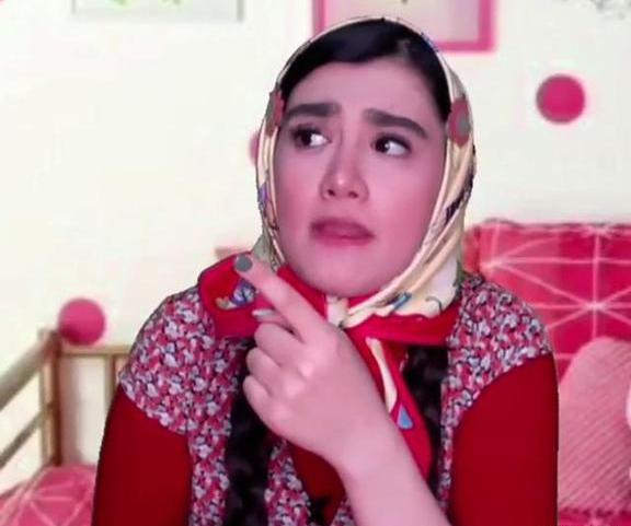 عکس خنده دار آناهیتا