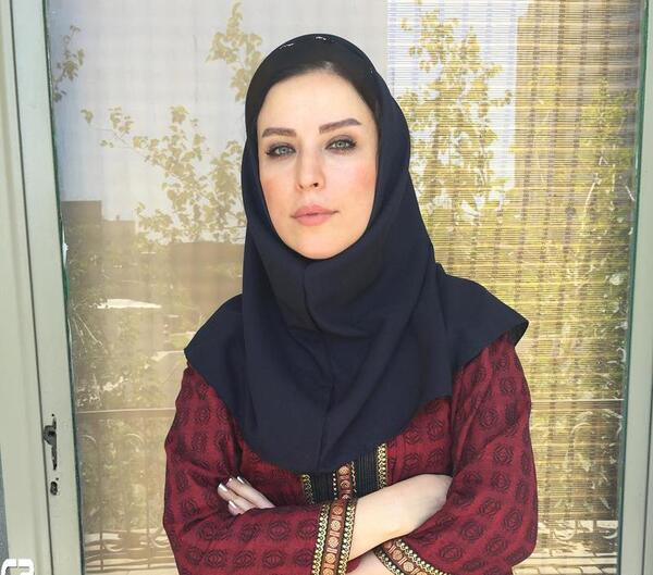 عکس لادن سلیمانی و خواهرش