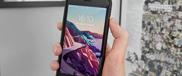 عکس از صفحه اپل
