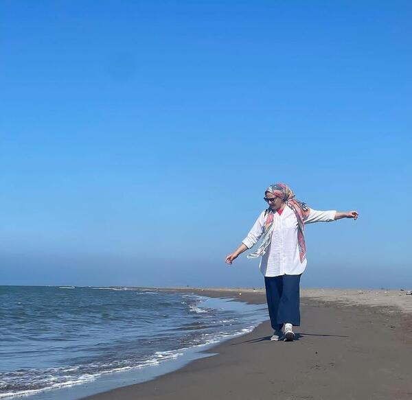 عکس شبنم مقدمی و برادرش