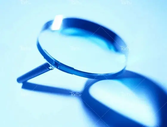 عکس ذره بین با کیفیت بالا