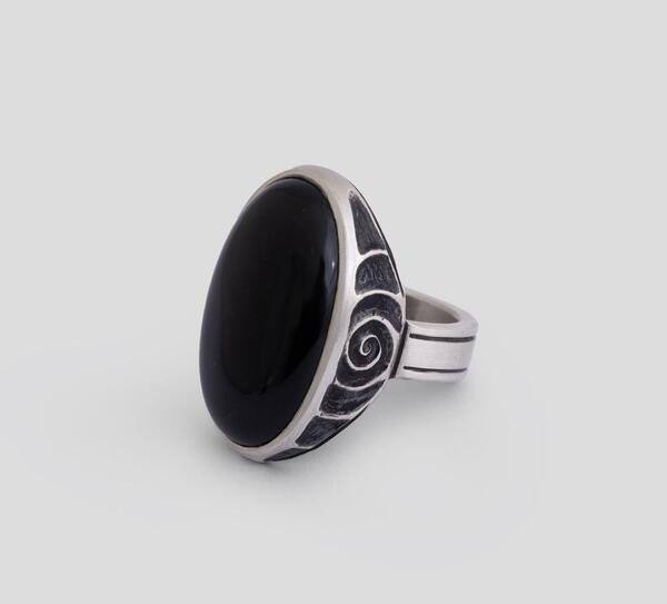 عکس انگشتر تیغ دار