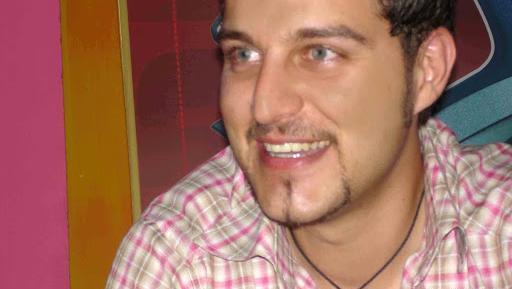 عکس مجری برنامه زوجی نو