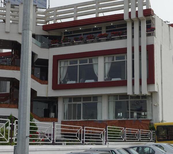 عکس رستوران حاج حسن ساری