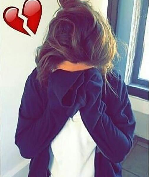 دانلود عکس دختر غمگین فیک