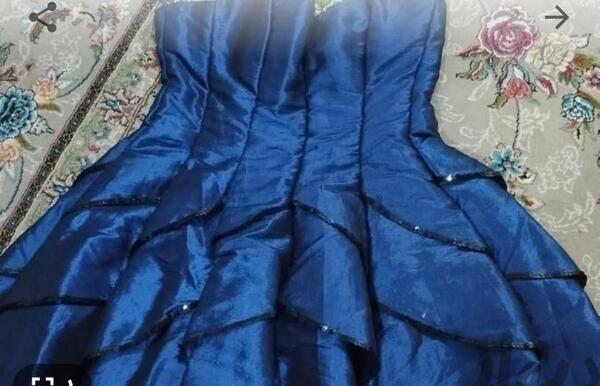 عکس لباس مجلسی زنانه دیوار
