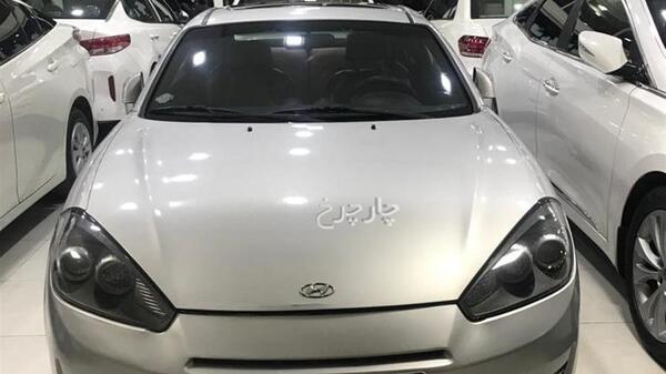 عکس هیوندای کوپه نقره ای