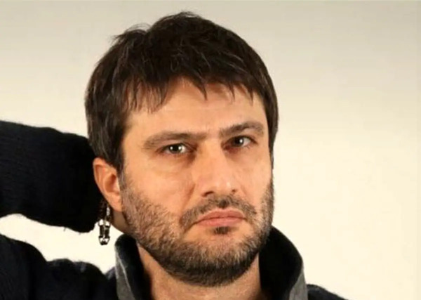 عکس کودکی شهرام حقیقت دوست