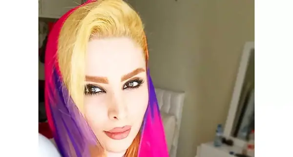 عکس دنیا جهانبخت و فرزندش