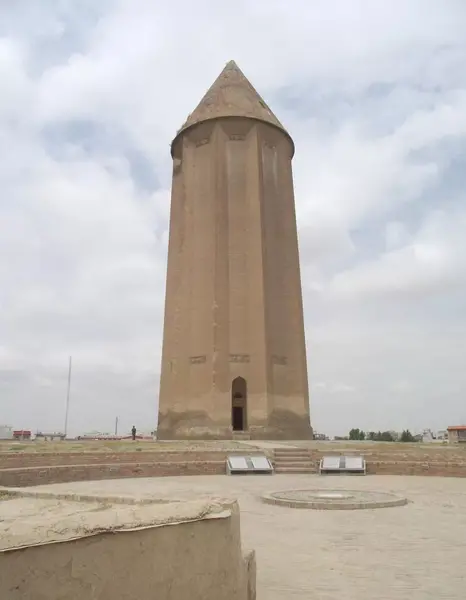 عکس برج قابوس