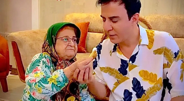 عکس گریه عمو پورنگ