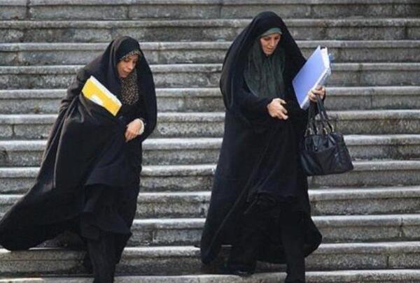 عکس سیده حمیده زرآبادی