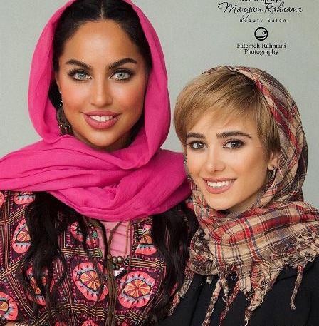 عکس الناز حبیبی با مقنعه