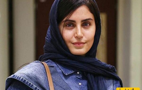 عکس الناز حبیبی با مقنعه