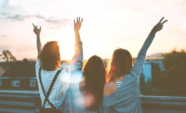 عکس برای پروفایل گروه رفیقانه