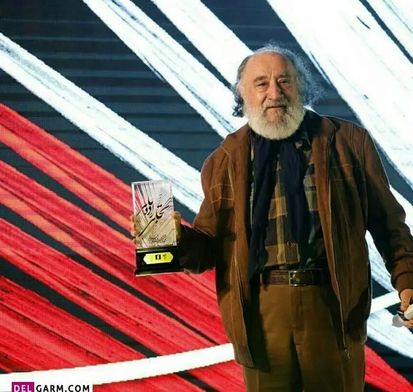 عکس داریوش ارجمند در ماه و پلنگ