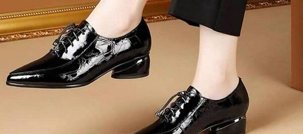 عکس کفش ورنی دخترانه