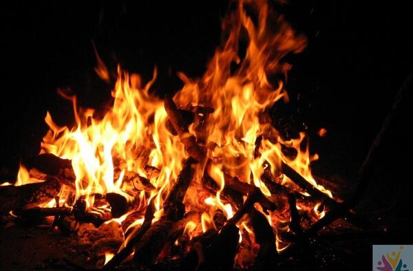 عکس اتش چهارشنبه سوری