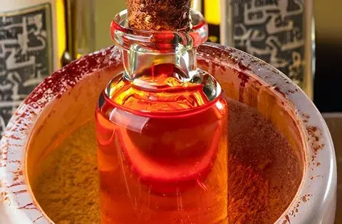 عکس مایع زعفران