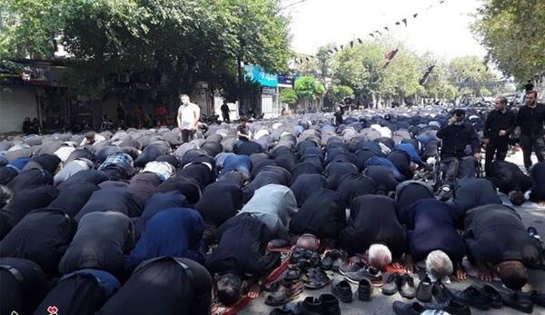 عکس نماز ظهر عاشورا امام حسین
