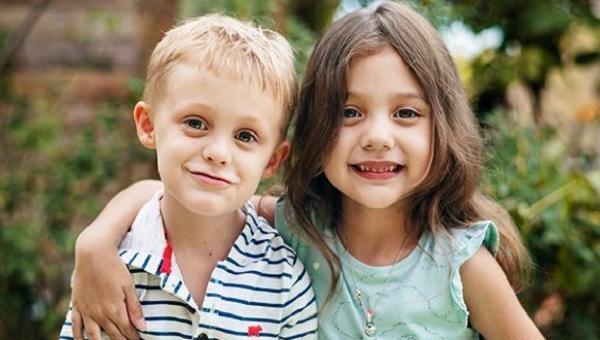 عکس تبریک روز دختر برای خواهر