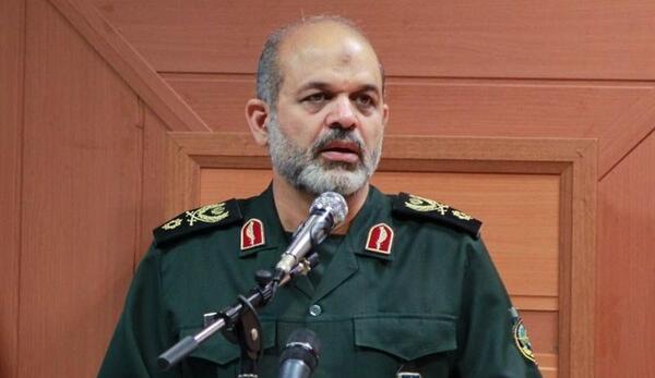 عکس سردار احمد وحیدی